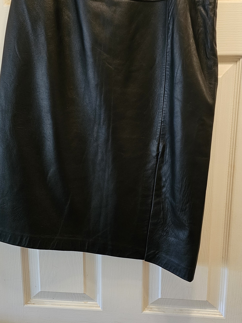 Black Leather SkirtBlack Leather  Skirt Vintage Leather Size 10